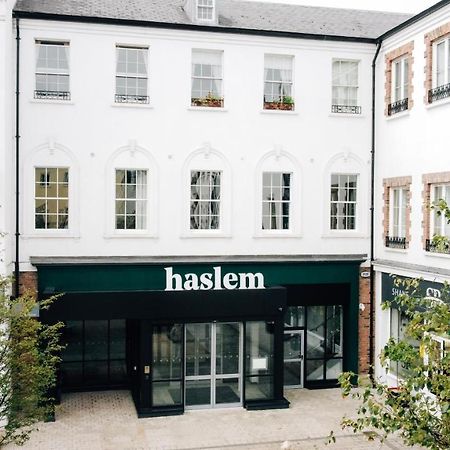Haslem Hotel ลิสเบิร์น ภายนอก รูปภาพ