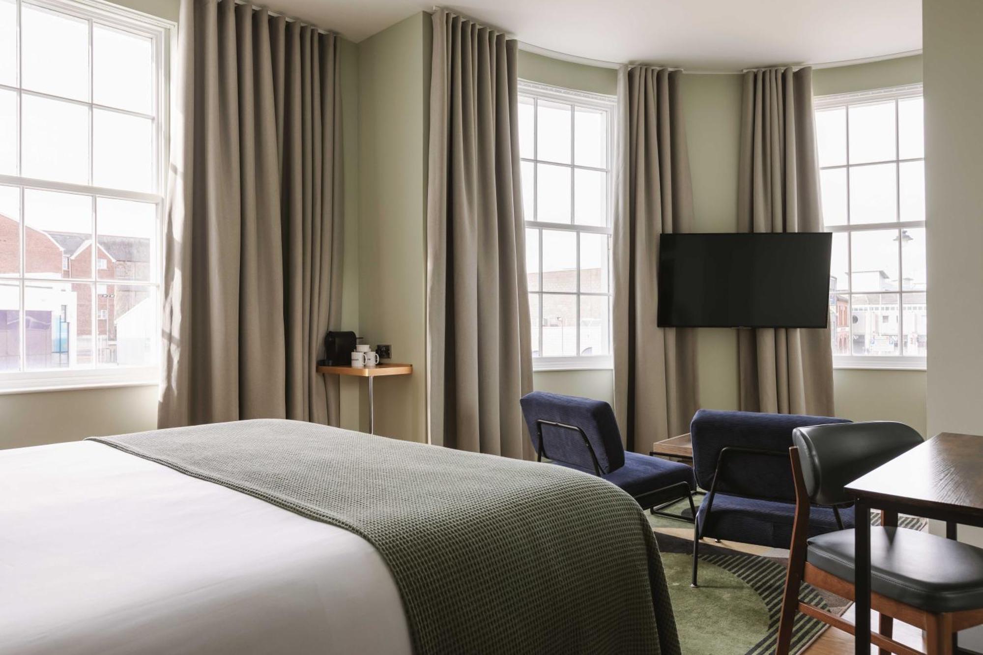 Haslem Hotel ลิสเบิร์น ภายนอก รูปภาพ